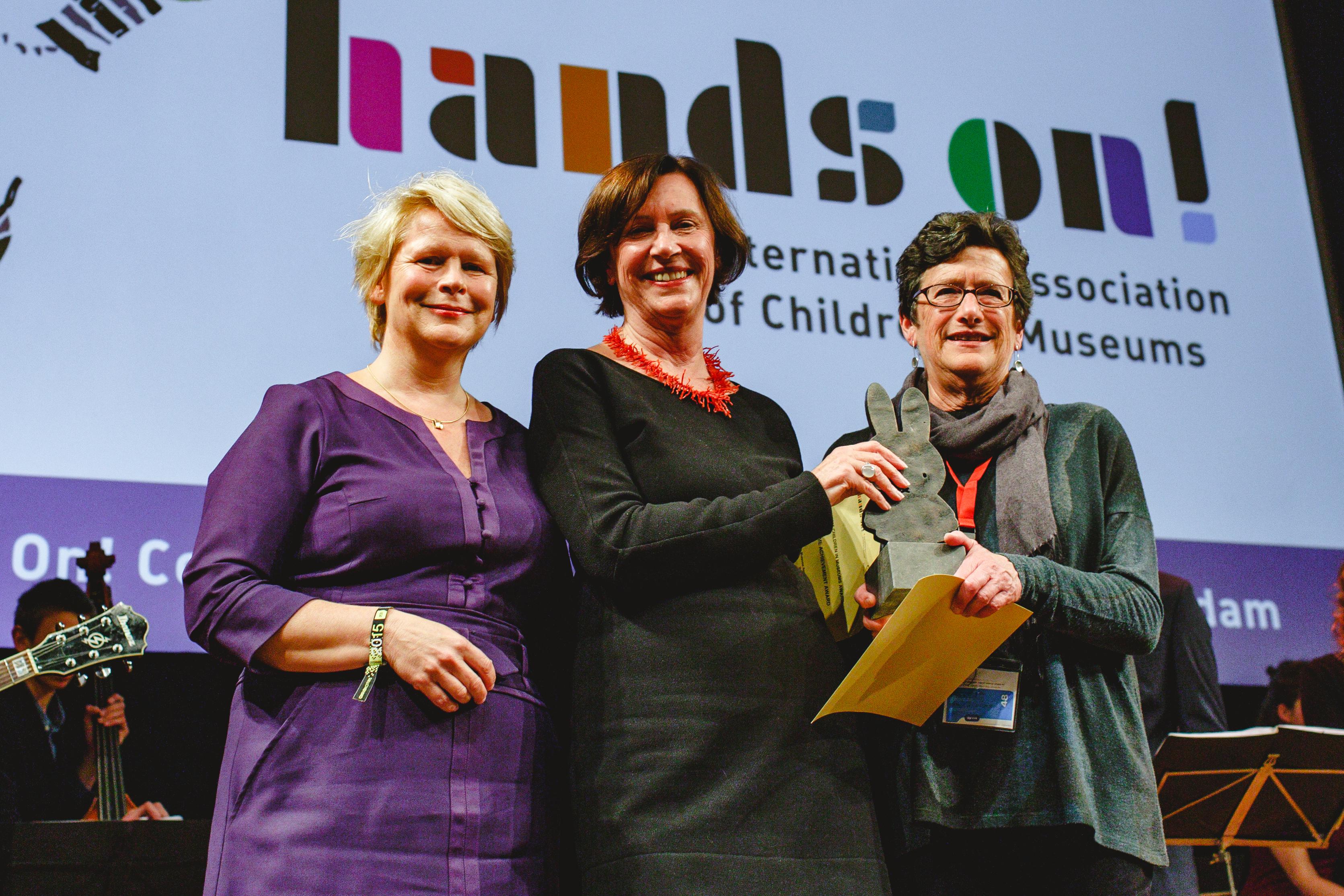 2015 Hands-on! award winners - Photo by Bibi Veth 2015 Hands-on! award winners - Photo by Bibi Veth